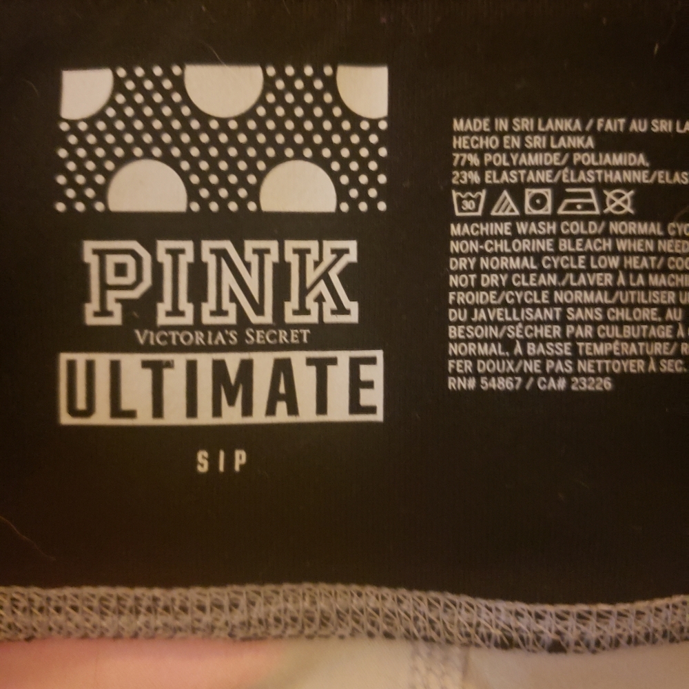 2 PC VS PINK HTF WATERCOLOR SET - Picture 5 of 8